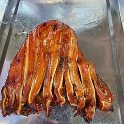 หูหมูย่าง
