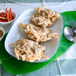 เผือกทอด