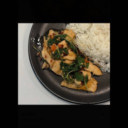 กะเพราไก่