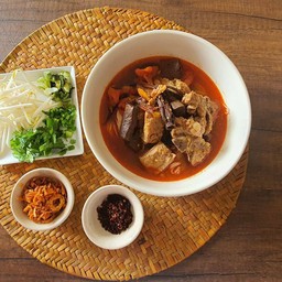 ร้านอาหารเหนือเมืองแพร่ ลำขะหนาด SINCE 2009