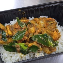 ข้าวคั่วกลิ้งหมูกรอบ