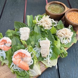 เซ็ทเมี่ยงพอดีอ่ิม( กุ้ง หมู อกไก่)