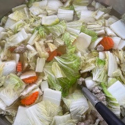 แกงจืดเต้าหู้หมูสับ