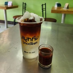 ชาไทยมะพร้าวน้ำหอมสด