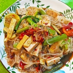 ส้มตำน้ำโจ้ก (เจ้าเก่าลาบอุบลอีสานพาแซ่บไบรตัน)