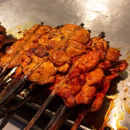 อกไก่