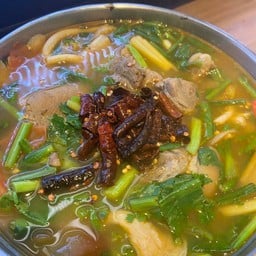 ต้มยำขาหมู