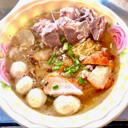 เกาเหลาหมูแดง