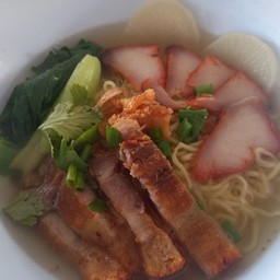บะหมี่หมูแดงหมูรอบ