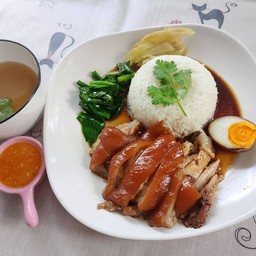 ข้าวขาหมูพิเศษ