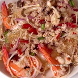 ยำเส้นแก้วหมูสับกุ้งเห็ดเข็มทอง