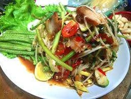 ตำป่าหมูกรอบ