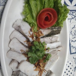 ปลาน้ำดอกไม้ลวกจิ้ม