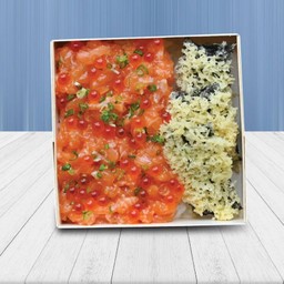 Salmon Tartare Rice Box