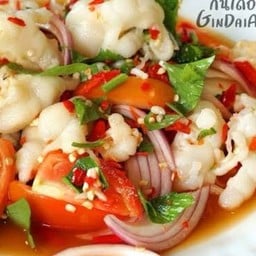 ยำเล็บมือนาง