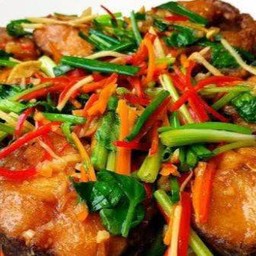 ปลาดุกผัดคื่นช่าย(เป็นกับข้าว)