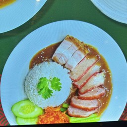 ข้าวเฉโป (หมูแดง+หมูกรอบ+เป็ด)