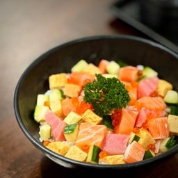 ข้าวหน้าปลาดิบรวม
