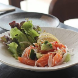Salmon Tataki.