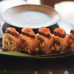 Salmon Foiegras Roll