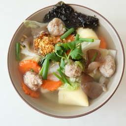 แกงจืดเต้าหู้ Clear soup with tofu