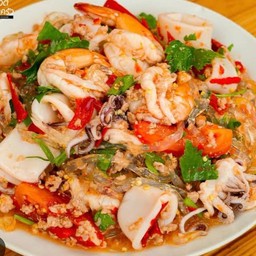 ยำเส้นเเก้วรวม