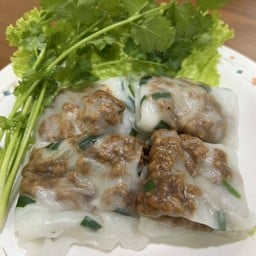 ข้าวซอยน้อยห่อหมู