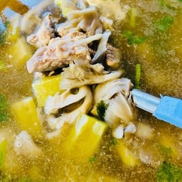 ต้มมะระกระดูกหมู