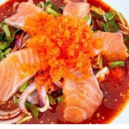 ยำแซลมอนไข่กุ้ง