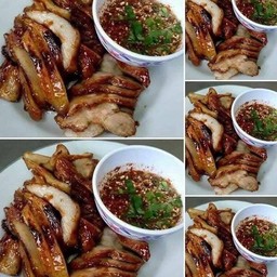 คอหมูย่าง
