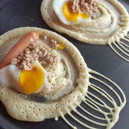 โตเกียวไส้กรอกแดงหมูสับไข่