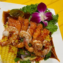 ยำเเซลม่อนกุ้งสุก