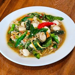 ผัดกะเพราหอยเชลล์