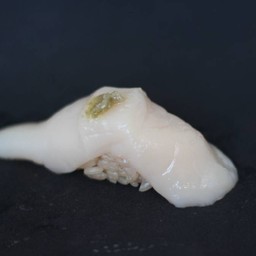 Hotate Sushi.