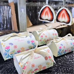 ไดฟุกุ2ชิ้น กล่องกระดาษโบว์ (สตรอว์ข้างใน)