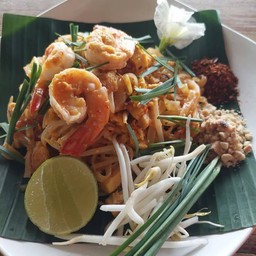 ส้มตำ & ผัดไทย รสทิพย์