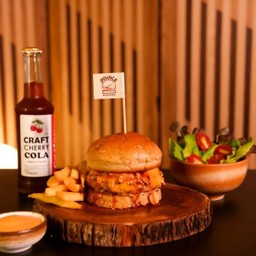Honey Sriracha Burger Set