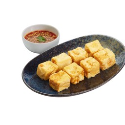 เต้าหู้ทอด น้ำจิ้มถั่ว