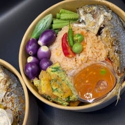 ข้าวคลุกน้ำพริกกระปิ