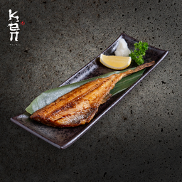 ปลาชิมาฮอกเกะย่างถ่าน