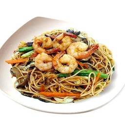บะหมี่กุ้งผัดซอส XO (เชียงการีล่า)