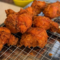 หน้าอกเล็ก