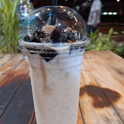 เฉาก๊วยนมสด