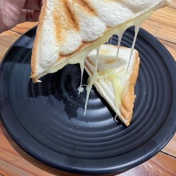 แซนวิชไส้ ชีส