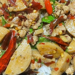 กะเพราไก่ยอ&ไก่สับราดข้าว