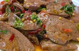 ข้าวกะเพราตับหมู