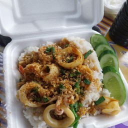 ข้าวผัดกระเทียม