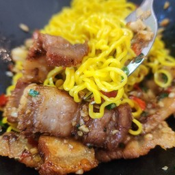 Stir-fried Noodles with Crispy Pork and Chili Salt