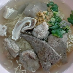 มาม่า ซี่โครงหมู รวมเครื่องใน