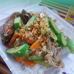 ข้าวผัดแตงกวา